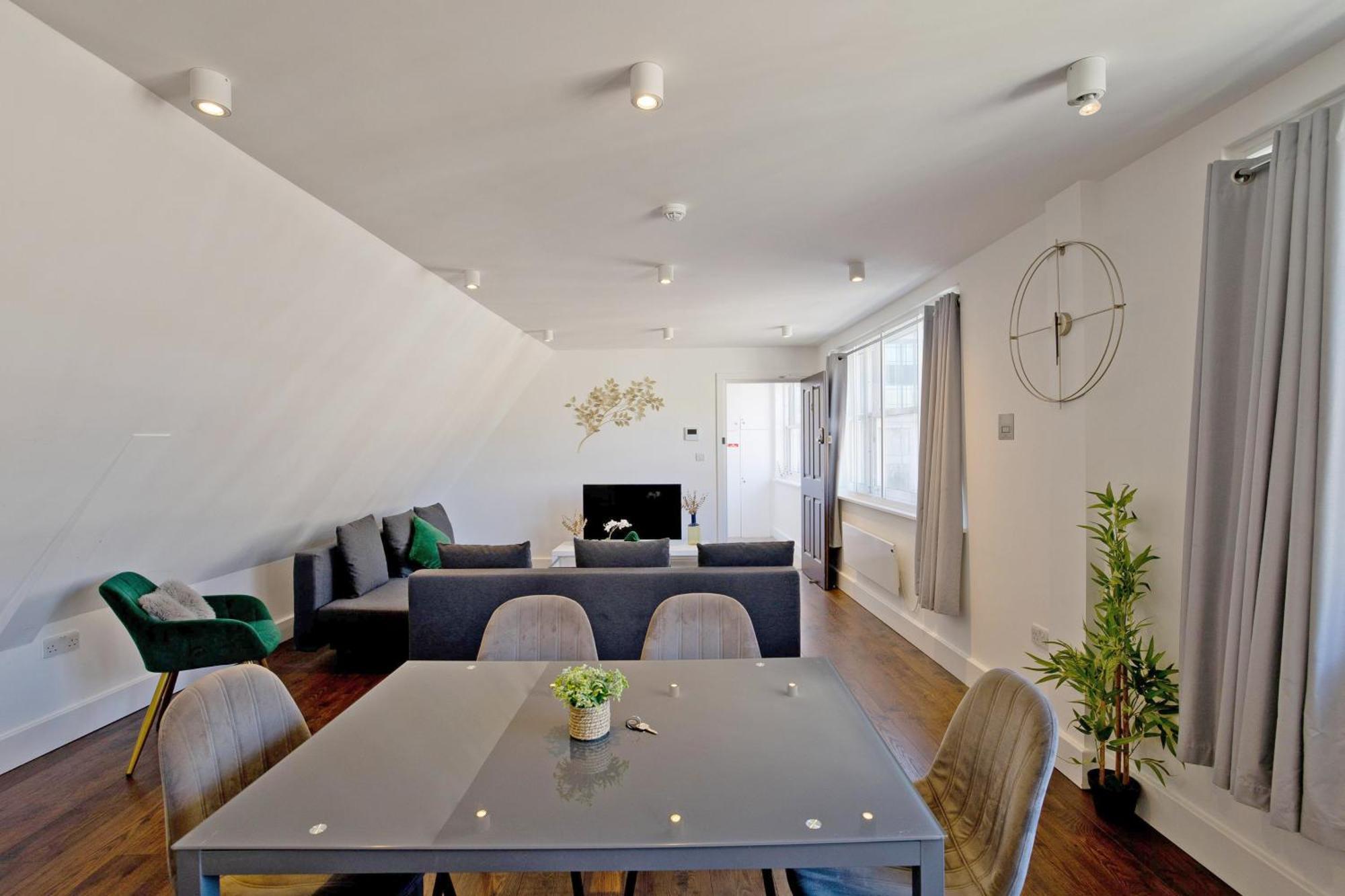 Imperial Middlesex Street Apartments Londra Exterior foto