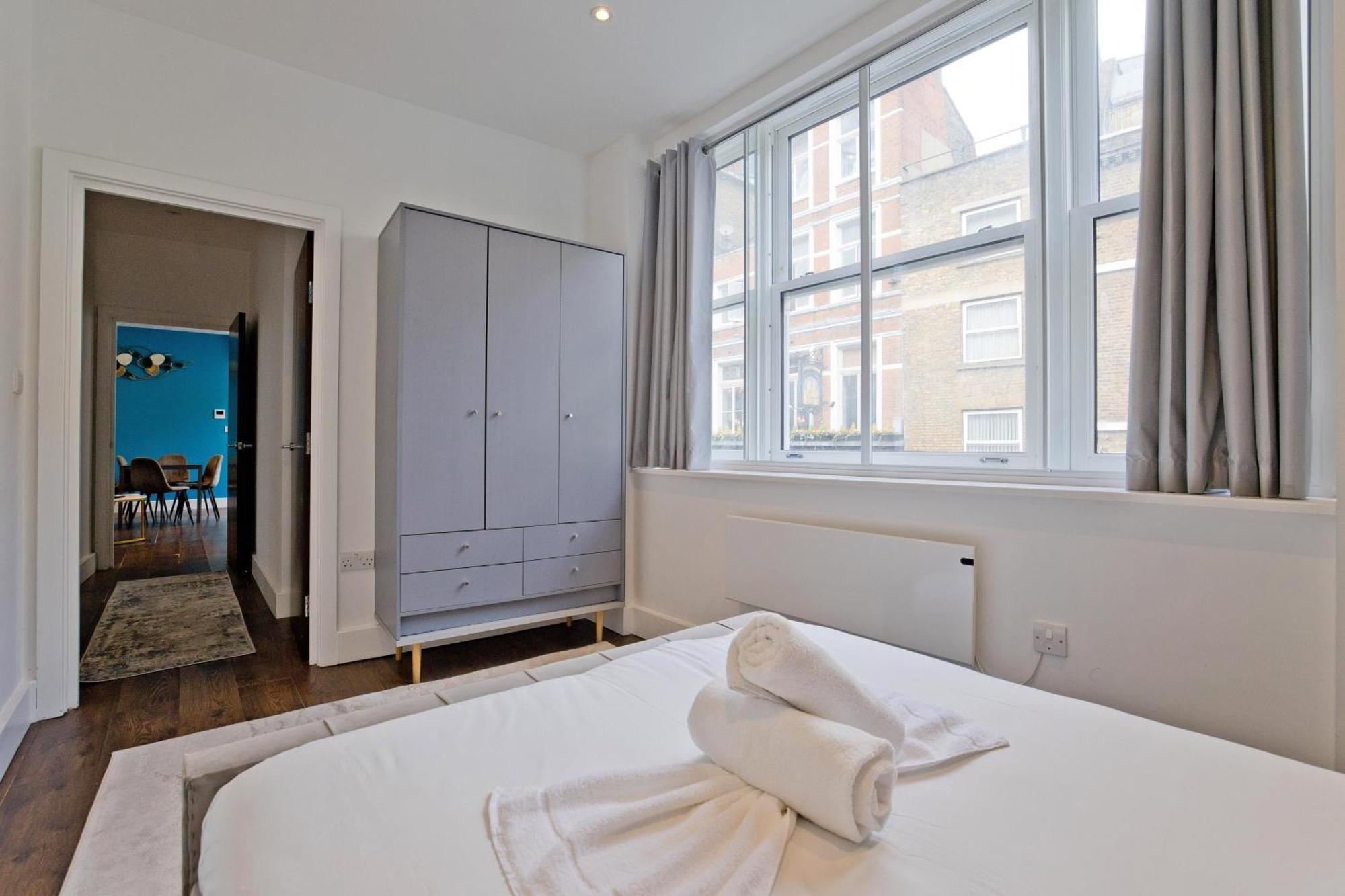 Imperial Middlesex Street Apartments Londra Exterior foto